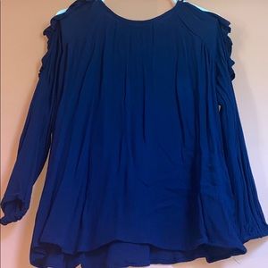 Old navy shoulder cut out blouse